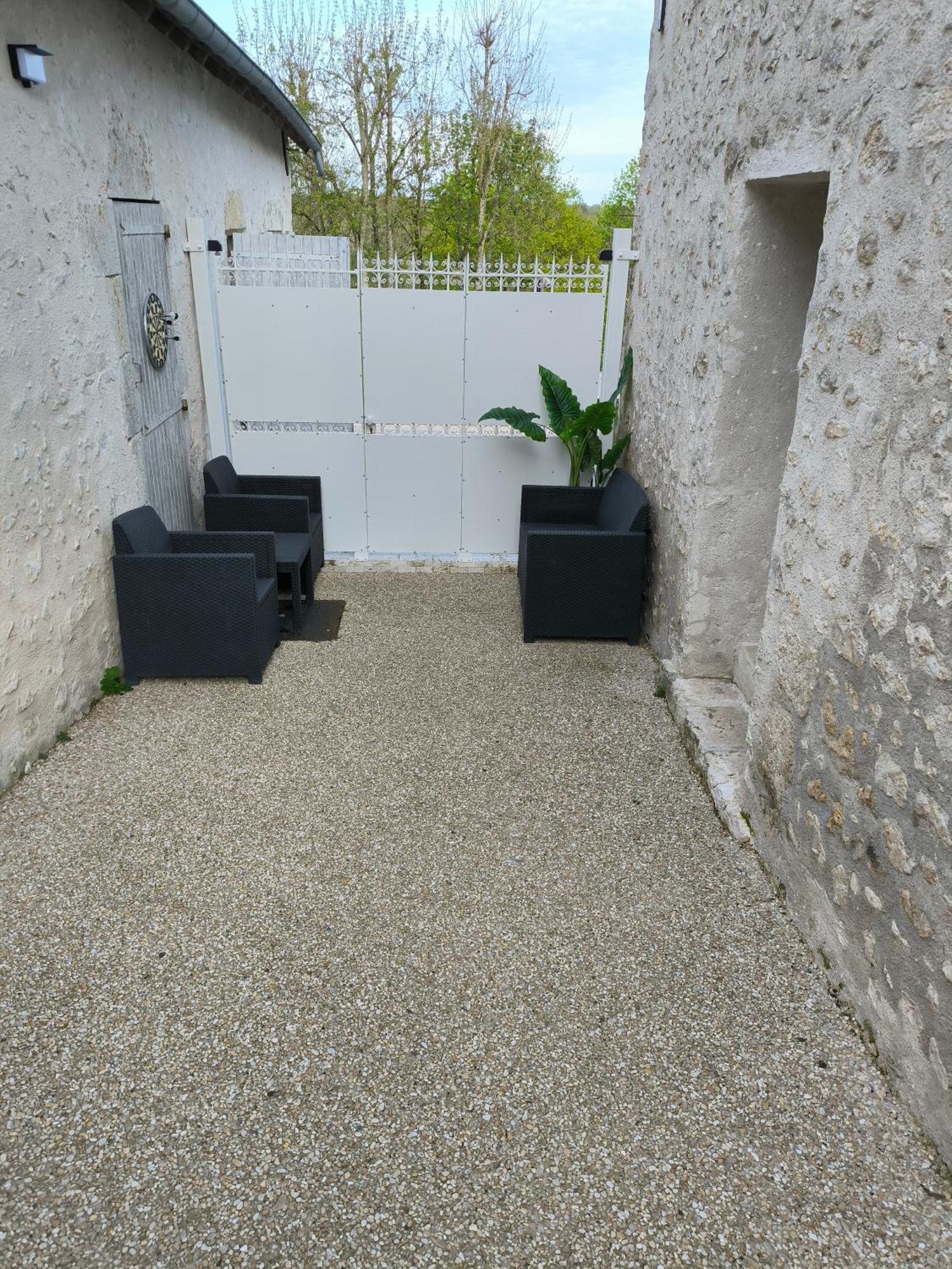 La P'Tite Maison Coulanges Exterior photo